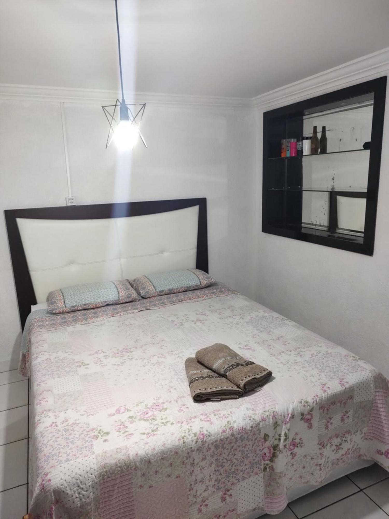 Quarto Em Casa Da Familia Anton São José dos Pinhais Δωμάτιο φωτογραφία